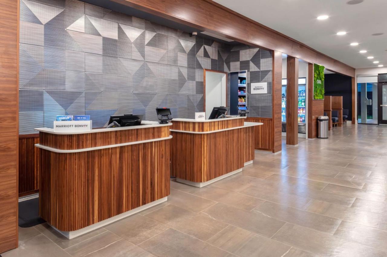 Courtyard By Marriott Memphis East Galleria Ξενοδοχείο Εξωτερικό φωτογραφία